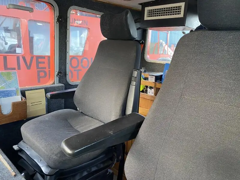 Navă de transport echipaj de vânzare