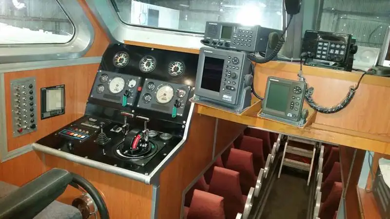 Navă de transport echipaj de vânzare