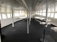 Navă cu feribotul de vânzare