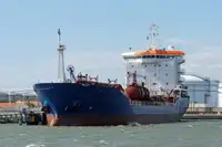 Oil/Chemical tanker de vânzare