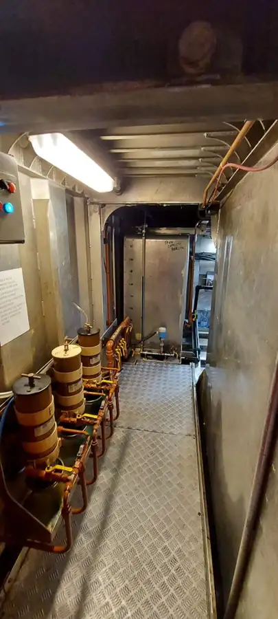 Navă de transport echipaj de vânzare