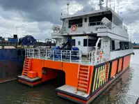 Nava de containere de vânzare