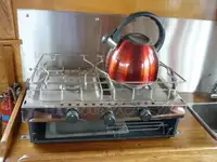 Nava de pescuit tip trauler de vânzare