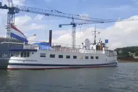 Navă de pasageri de vânzare