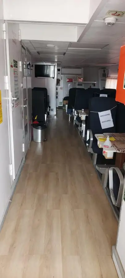 Navă de transport echipaj de vânzare