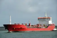 Oil/Chemical tanker de vânzare