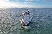 Navă de transport echipaj de vânzare