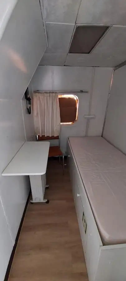 Navă de transport echipaj de vânzare