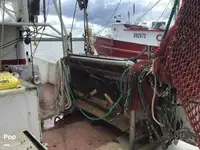 Nava de pescuit tip trauler de vânzare