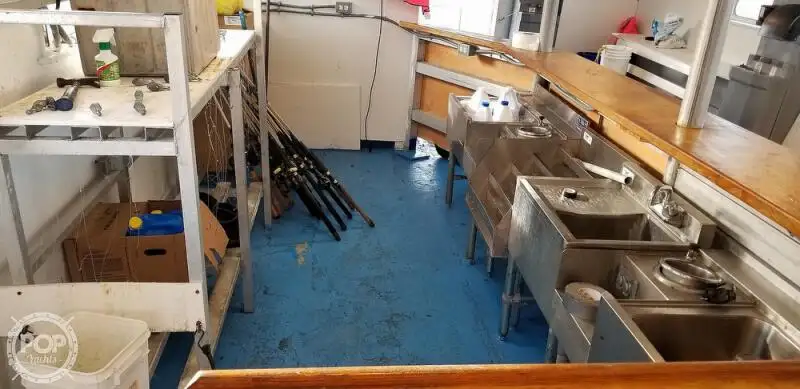 Catamaran de vânzare