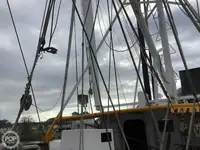 Nava de pescuit tip trauler de vânzare