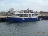 Barcă cu echipaj de vânzare