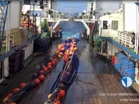 Nava de pescuit tip trauler de vânzare