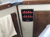 Nava de pescuit tip trauler de vânzare