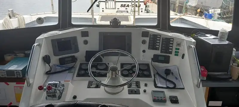 Navă de transport echipaj de vânzare