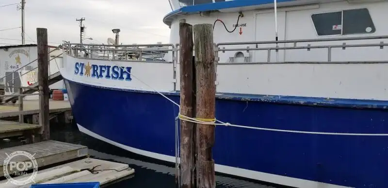 Catamaran de vânzare
