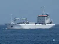Nava refefer de vânzare