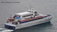Catamaran de vânzare