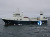 Nava de pescuit tip trauler de vânzare
