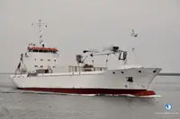Nava refefer de vânzare