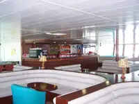 Navă cu feribotul de vânzare