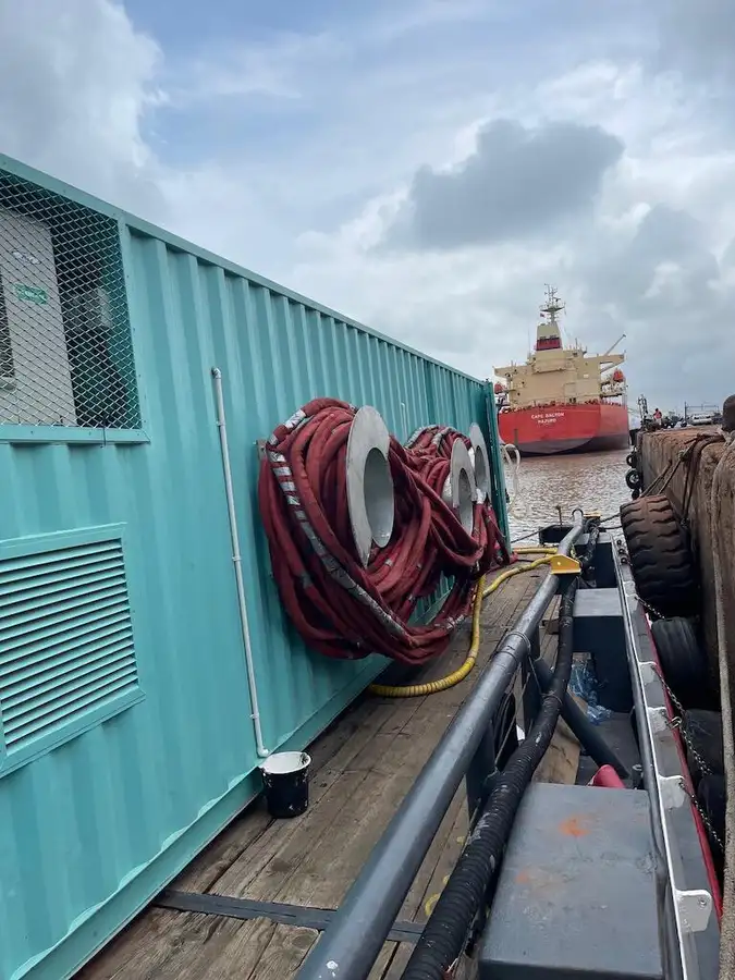 Nava container de vânzare
