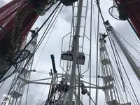 Nava de pescuit tip trauler de vânzare