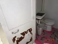 Șalupă de vânzare