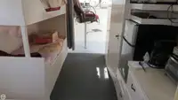 Nava de pescuit tip trauler de vânzare