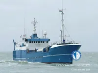 Nava de pescuit tip trauler de vânzare