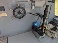 Nava de pescuit tip trauler de vânzare