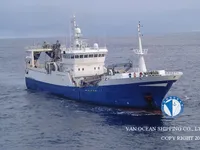 Nava de pescuit tip trauler de vânzare