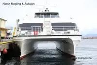Catamaran de vânzare