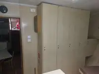 Navă de sondaj de vânzare