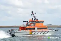 Catamaran de vânzare
