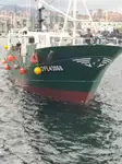 Nava de pescuit tip trauler de vânzare