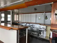 Navă de croazieră și feribot de vânzare