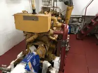 Nava de pescuit tip trauler de vânzare