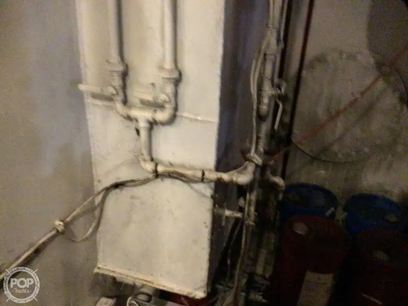 Nava de pescuit tip trauler de vânzare