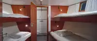 Hotel plutitor de vânzare