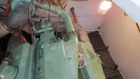 Nava de pescuit tip trauler de vânzare