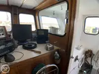 Nava de pescuit cu linii lungi de vânzare