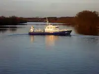 Navă de sondaj de vânzare
