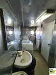 Ambarcațiune de debarcare, cu rezervoare de vânzare
