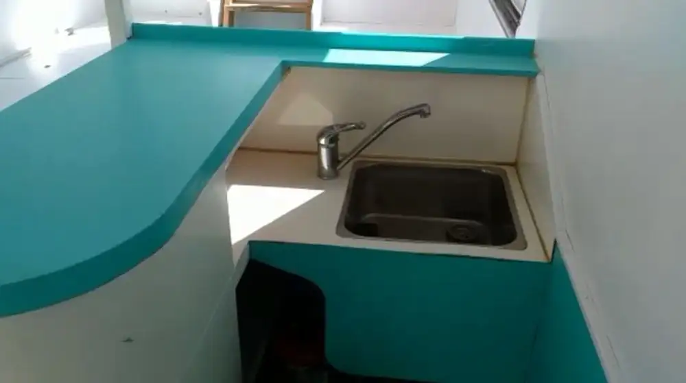 Navă de transport echipaj de vânzare
