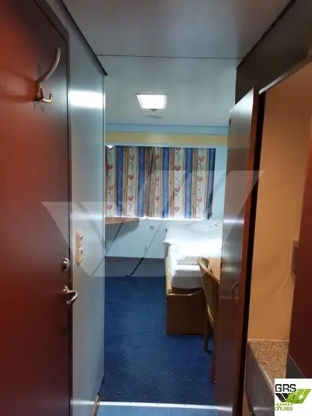 Navă de croazieră de vânzare