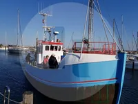 Navă de pescuit de vânzare