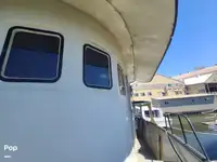 Nava de pescuit tip trauler de vânzare