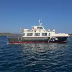 Nava de pasageri de vânzare