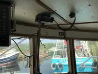 Nava de pescuit tip trauler de vânzare